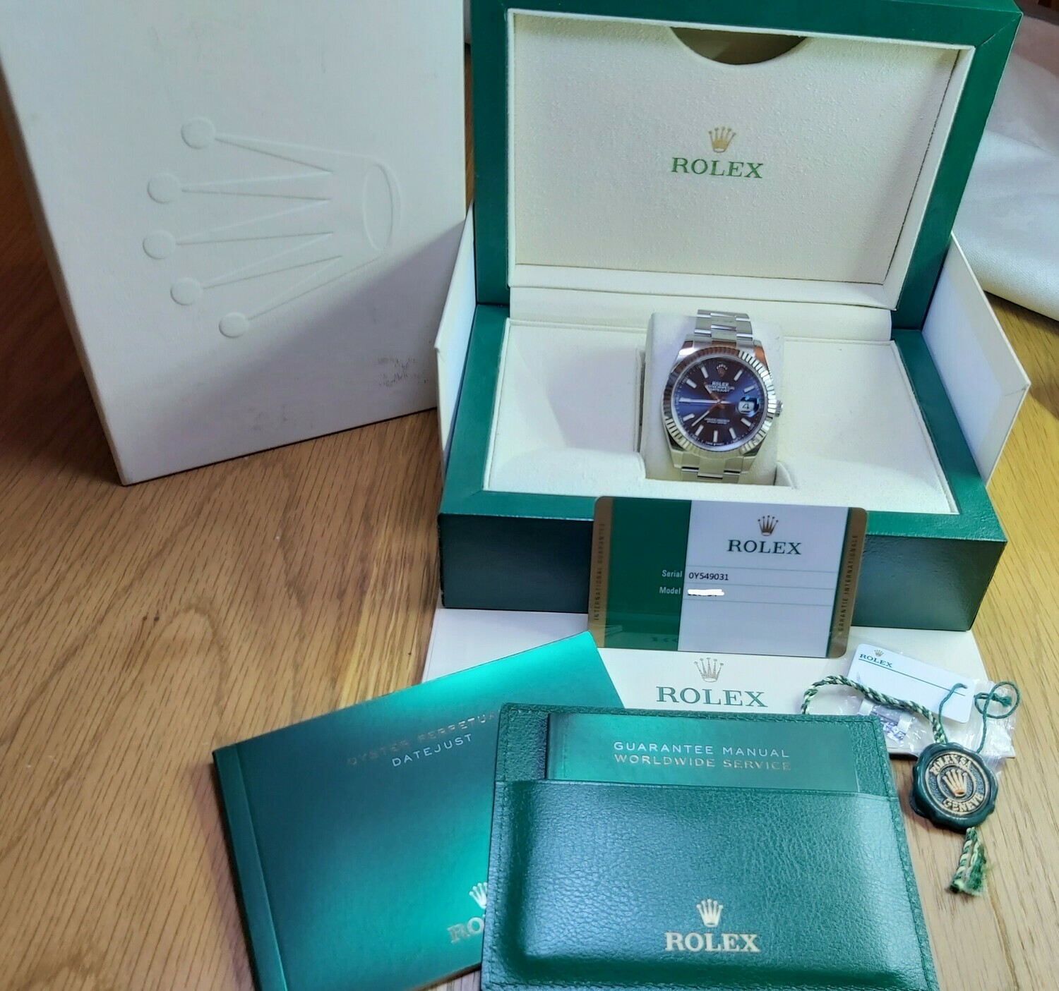 Rolex Datejust 126334 41mm - Blue Dial - Full Set