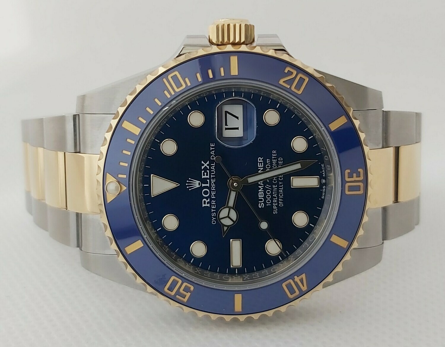 Rolex Submariner 126613LB - Unworn - Full Set