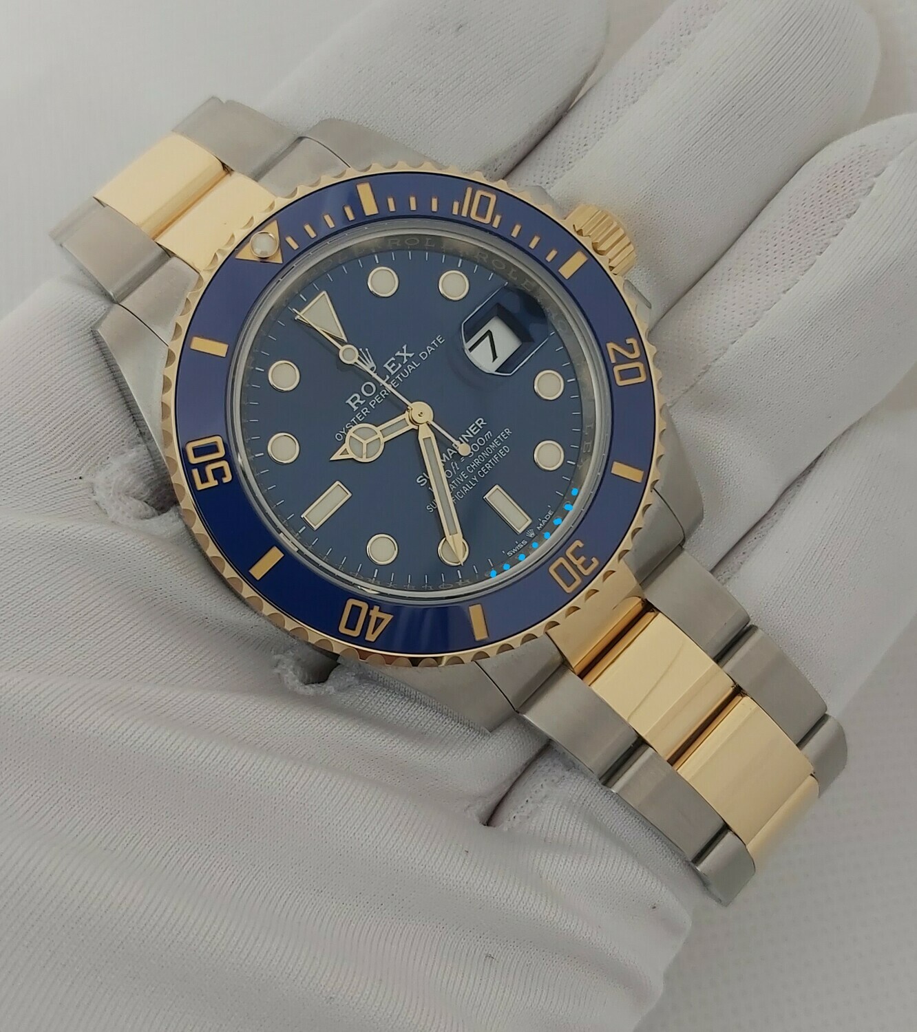 Rolex Submariner 126613LB - Unworn - Full Set