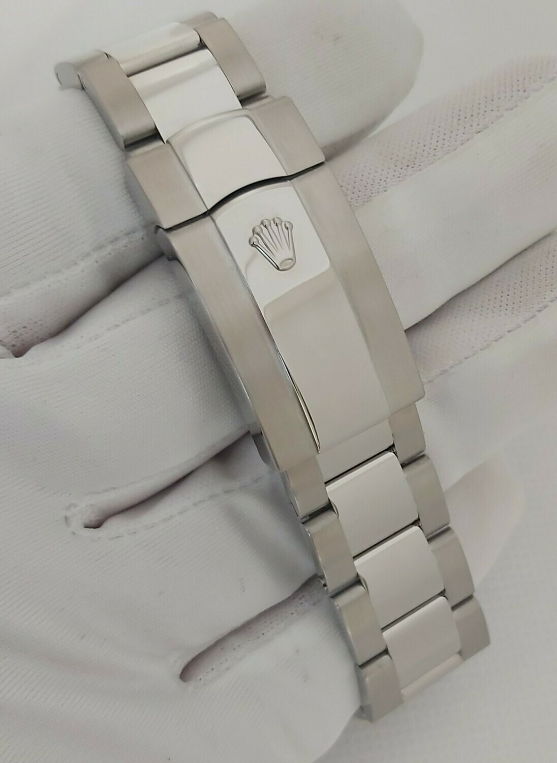Rolex Sky Dweller 326934 - 2018 - White Dial - Full Set