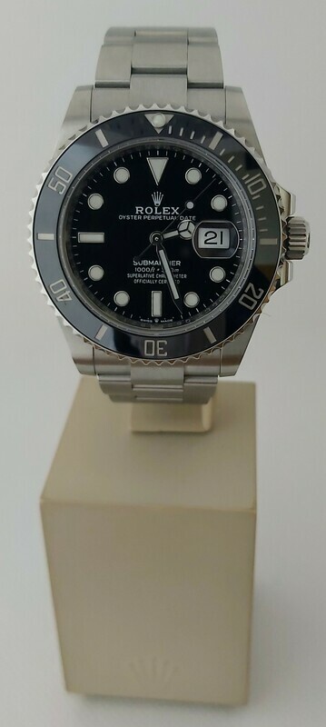 Rolex Submariner 126610LN - Full Set - Dec 2020