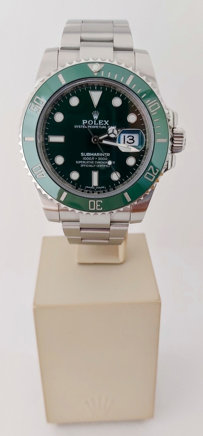 Rolex Submariner 116610LV Hulk - 2016