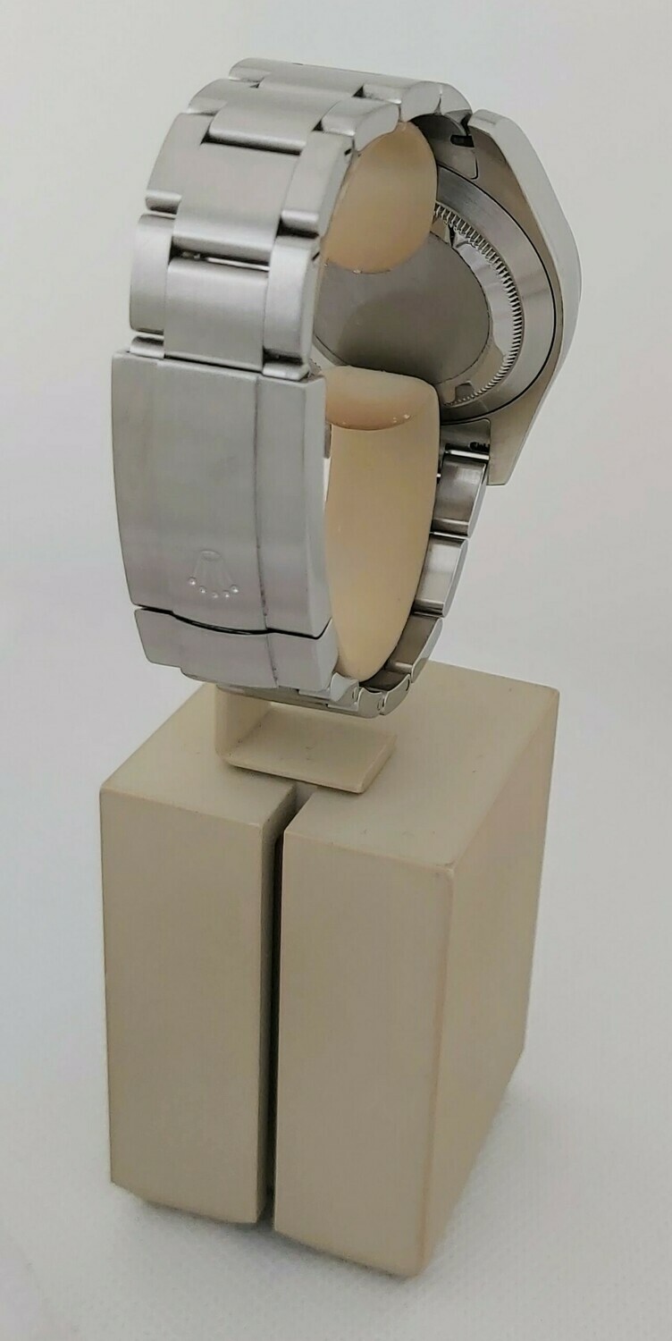 Rolex Airking 116900 - 2018 Full Set - Discontinued Model - Superb Condition