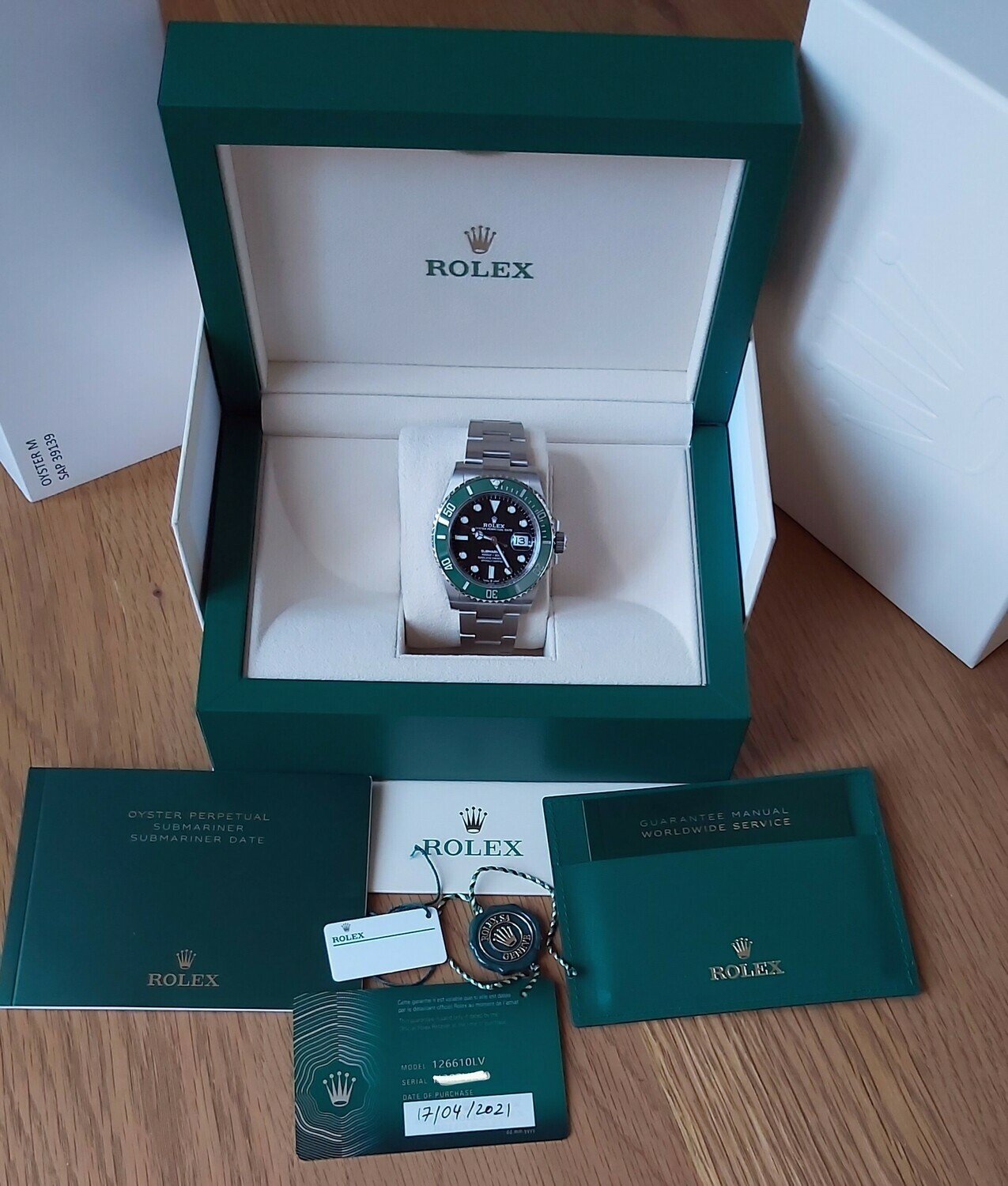 Rolex Submariner 126610LV - &#39;Kermit&#39; 2021 New &amp; Unworn