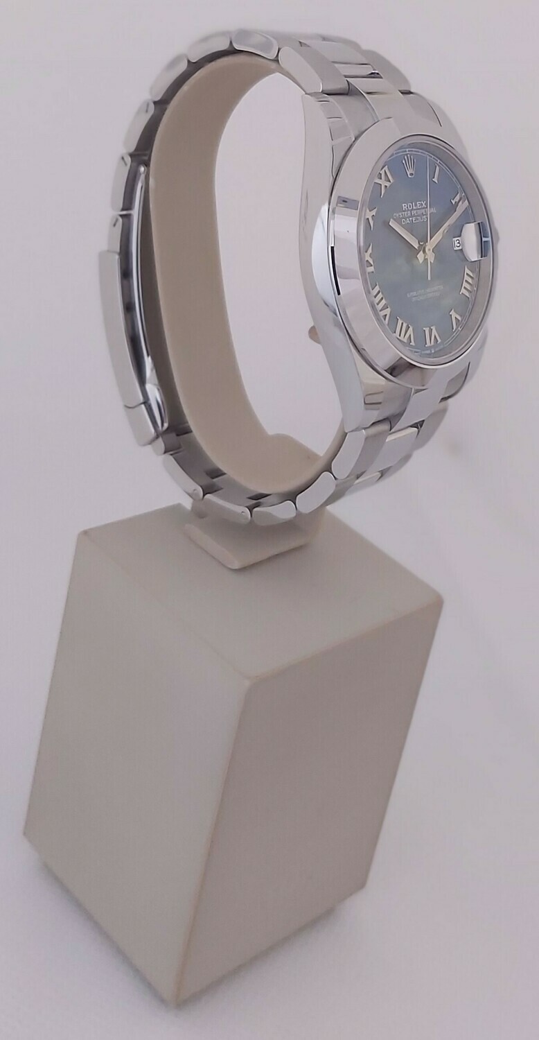 Rolex Datejust 126300 - 41mm Azzuro Blue Dial - Full Set 2021 - New &amp; Unworn