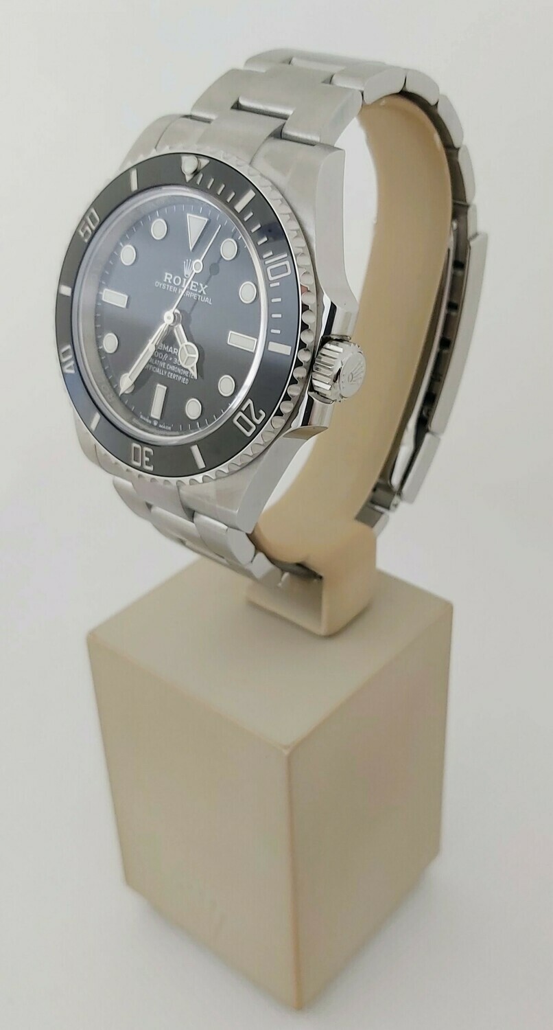 Rolex Submariner 124060, 2021 - New &amp; Unworn