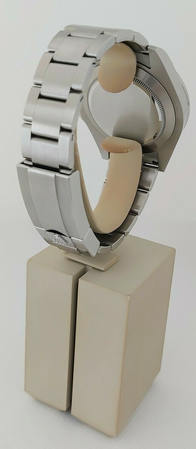 Rolex Explorer II 216570 - 2018 - Full Set, Original Receipt