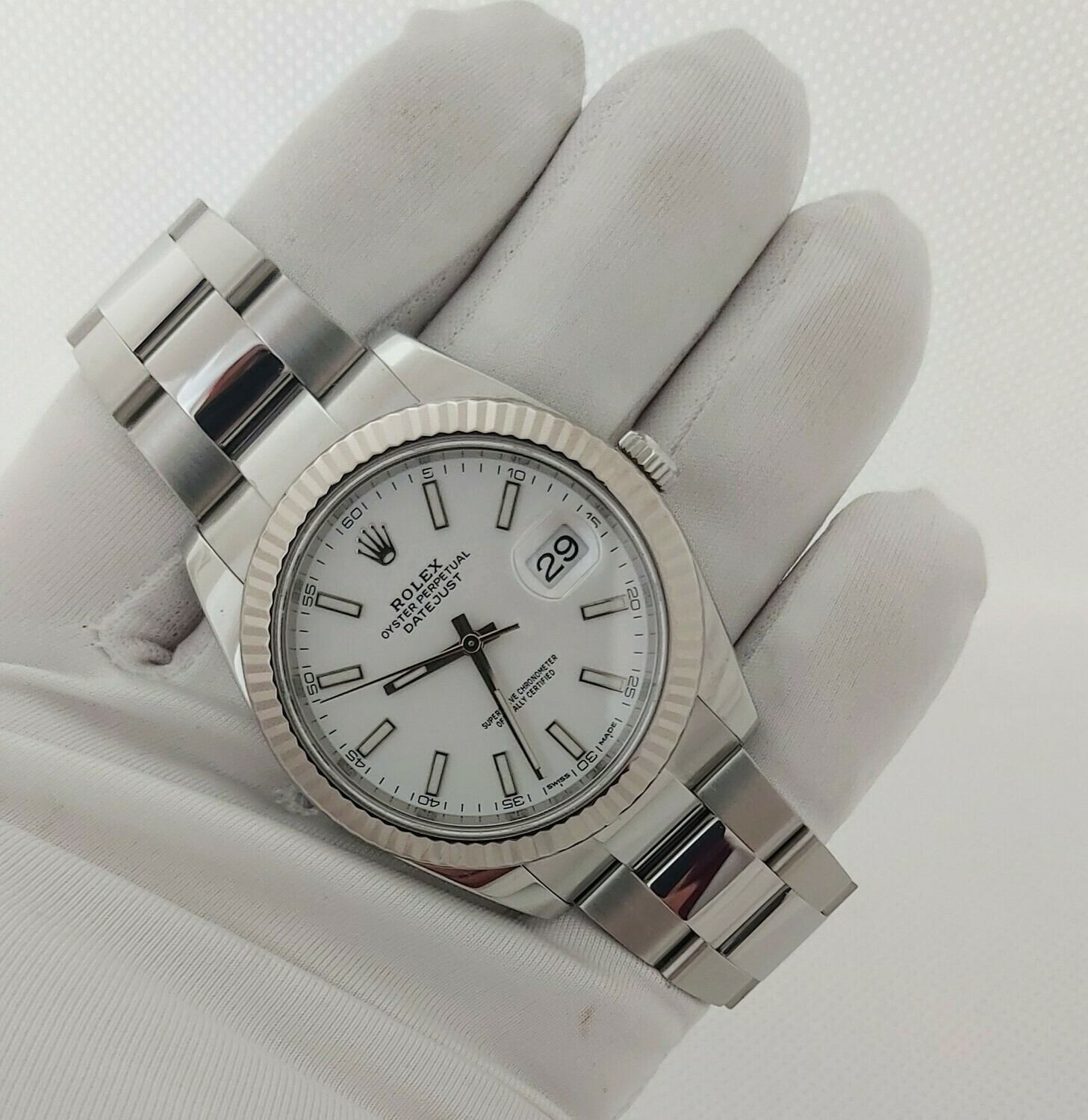 Rolex Datejust 126334 41mm - White Dial, 2019, Full Set, Exceptional condition