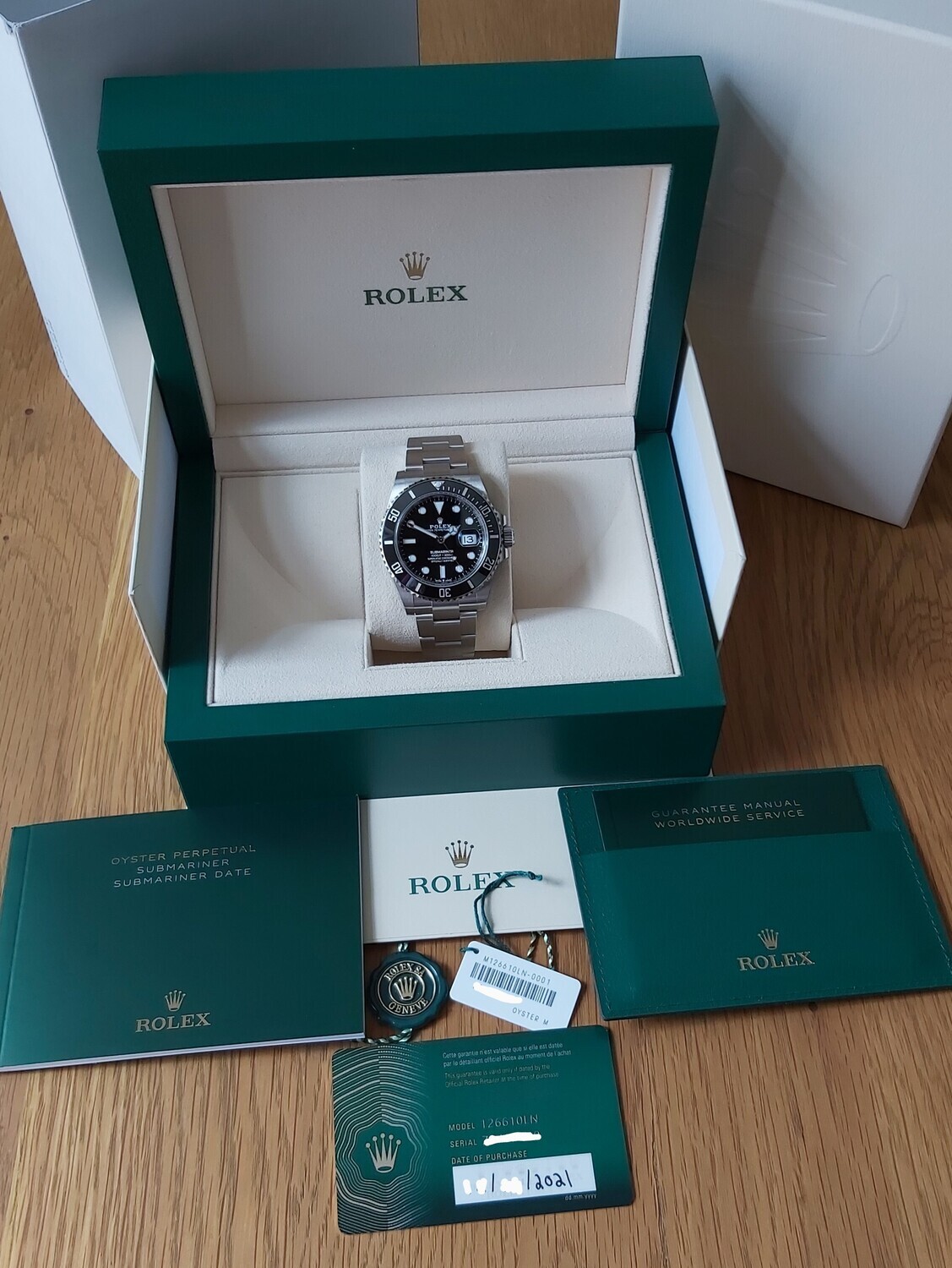 Rolex Submariner 126610LN - 2021 - Unworn