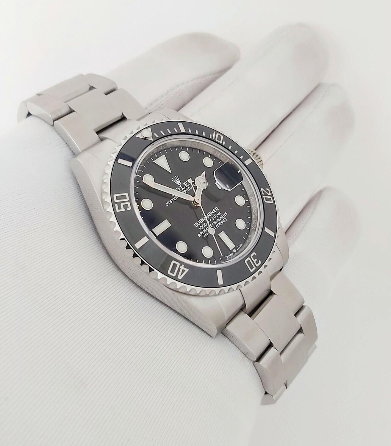 Rolex Submariner 126610LN - 2021 - Unworn