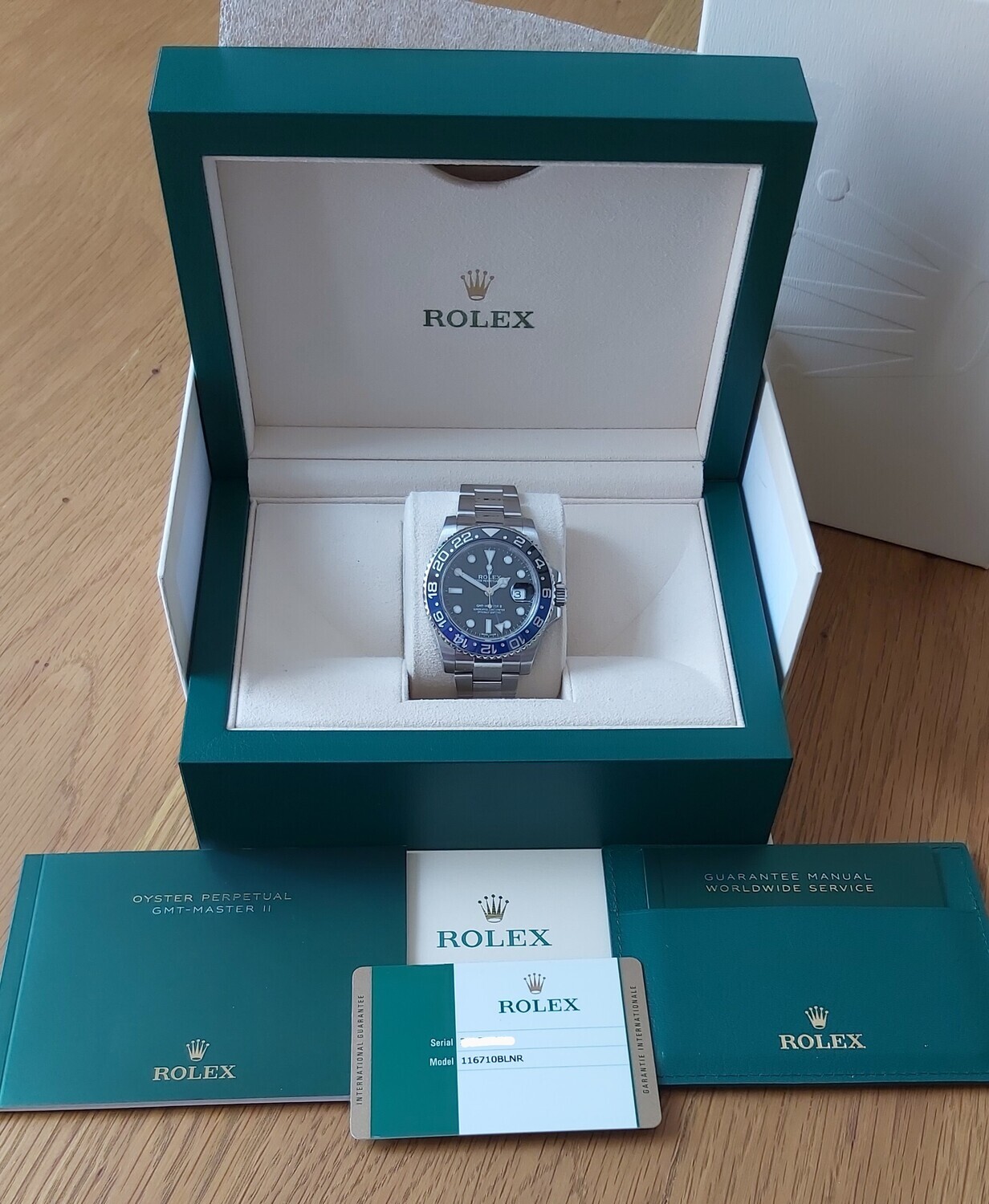 Rolex GMT Master II 116710BLNR Batman - 2016 Box &amp; Papers