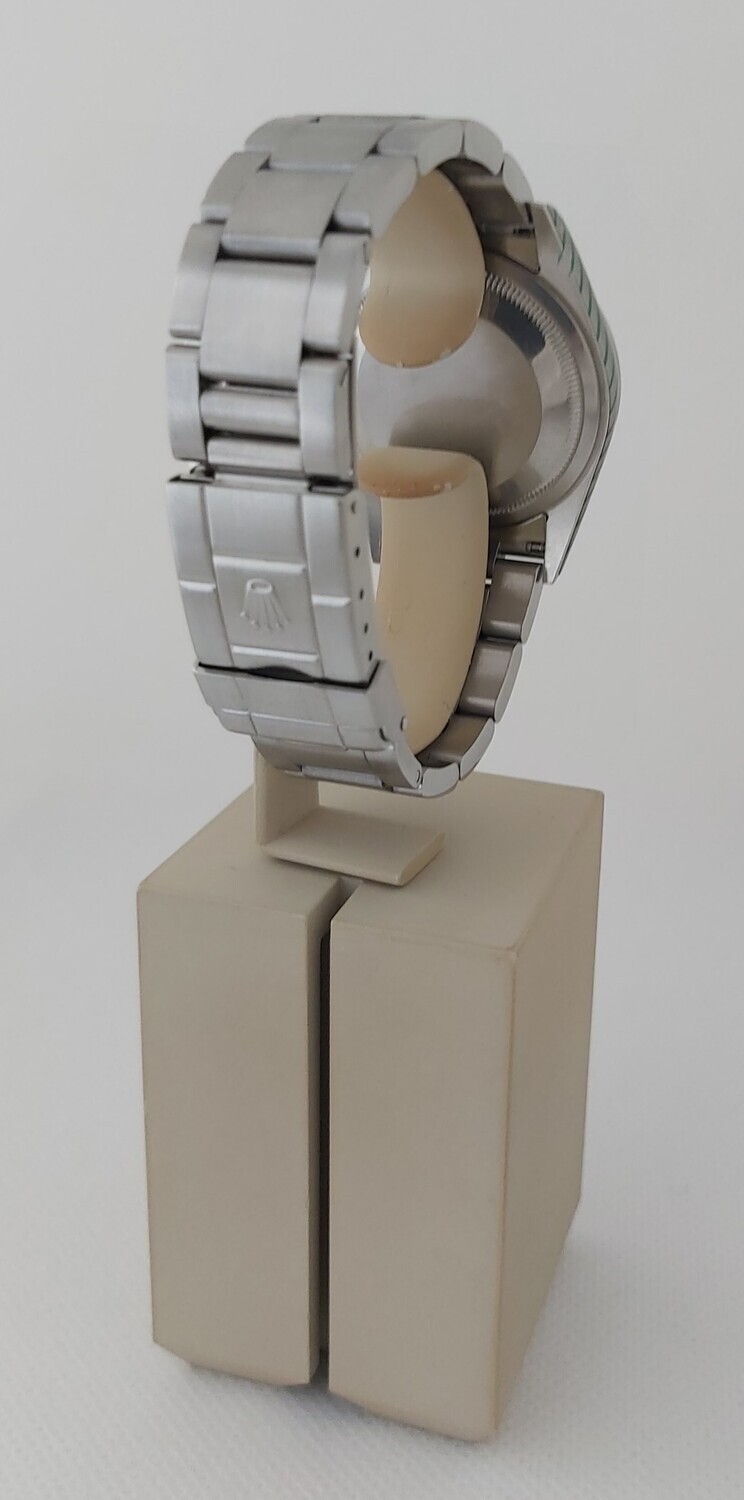 Rolex Explorer 114270 - 2005 - Rolex Serviced May 2021