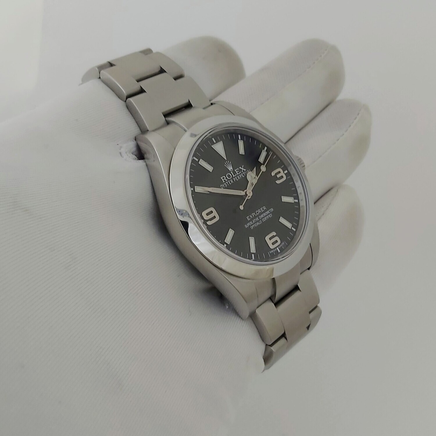 Rolex Explorer 214270, Complete Set - 2014
