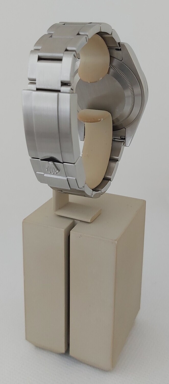 Rolex Explorer 214270, Complete Set - 2014