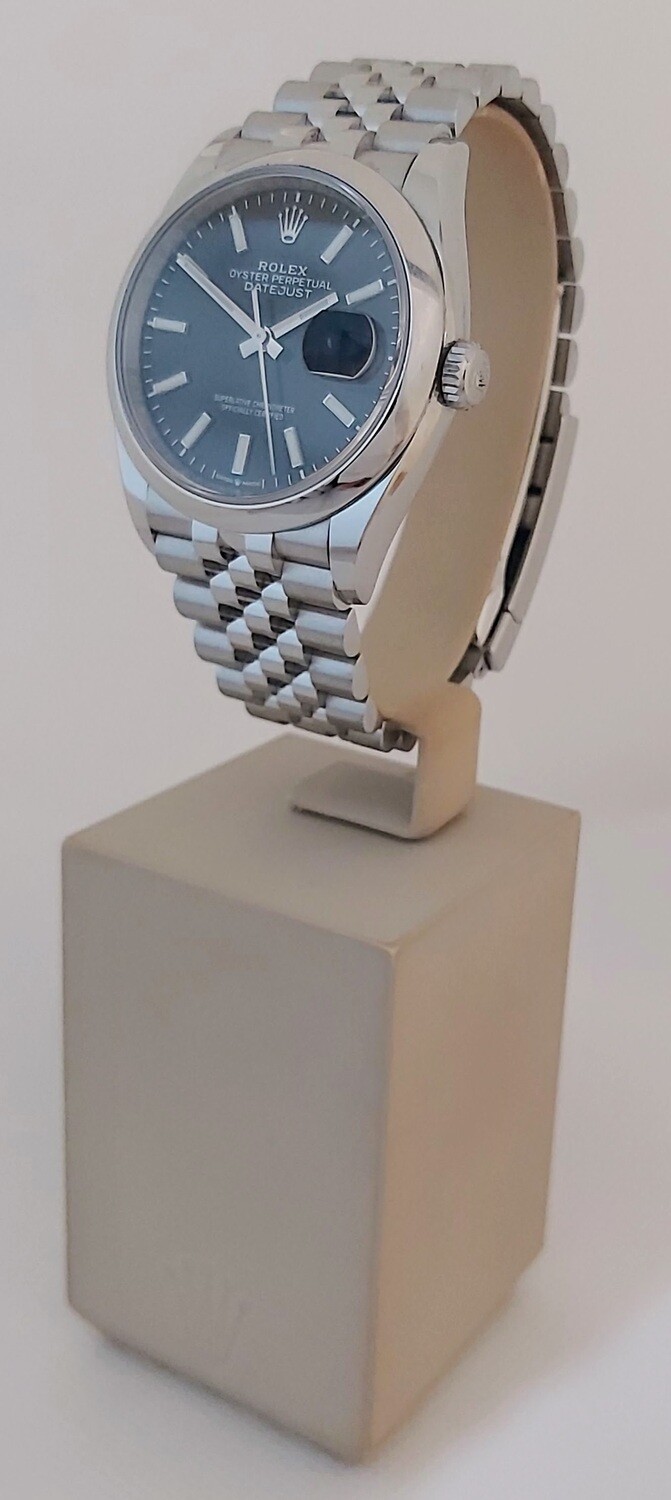 Rolex Oyster Perpetual Datejust 36mm Black 126200 - 2020 Full Set