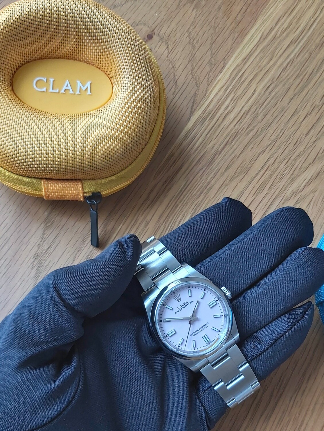 Clam Case - Viper Yellow