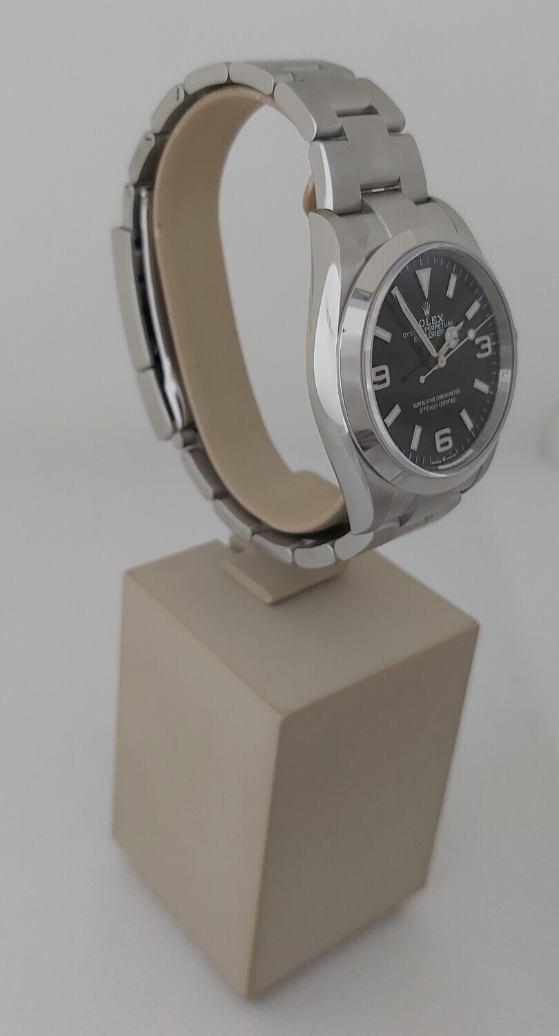 Rolex Explorer 124270 - New 36mm - 2021 New &amp; Unworn