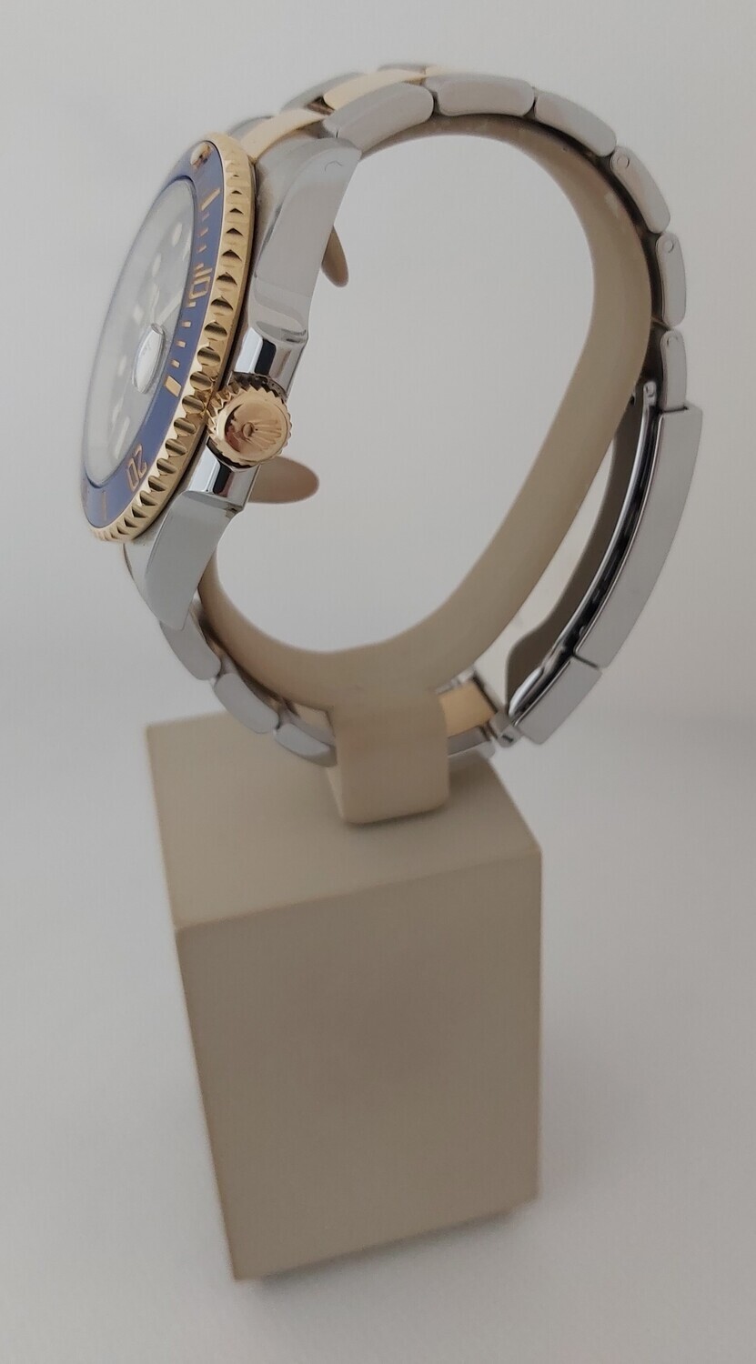Rolex Submariner 116613LB - 2015 - Full Set