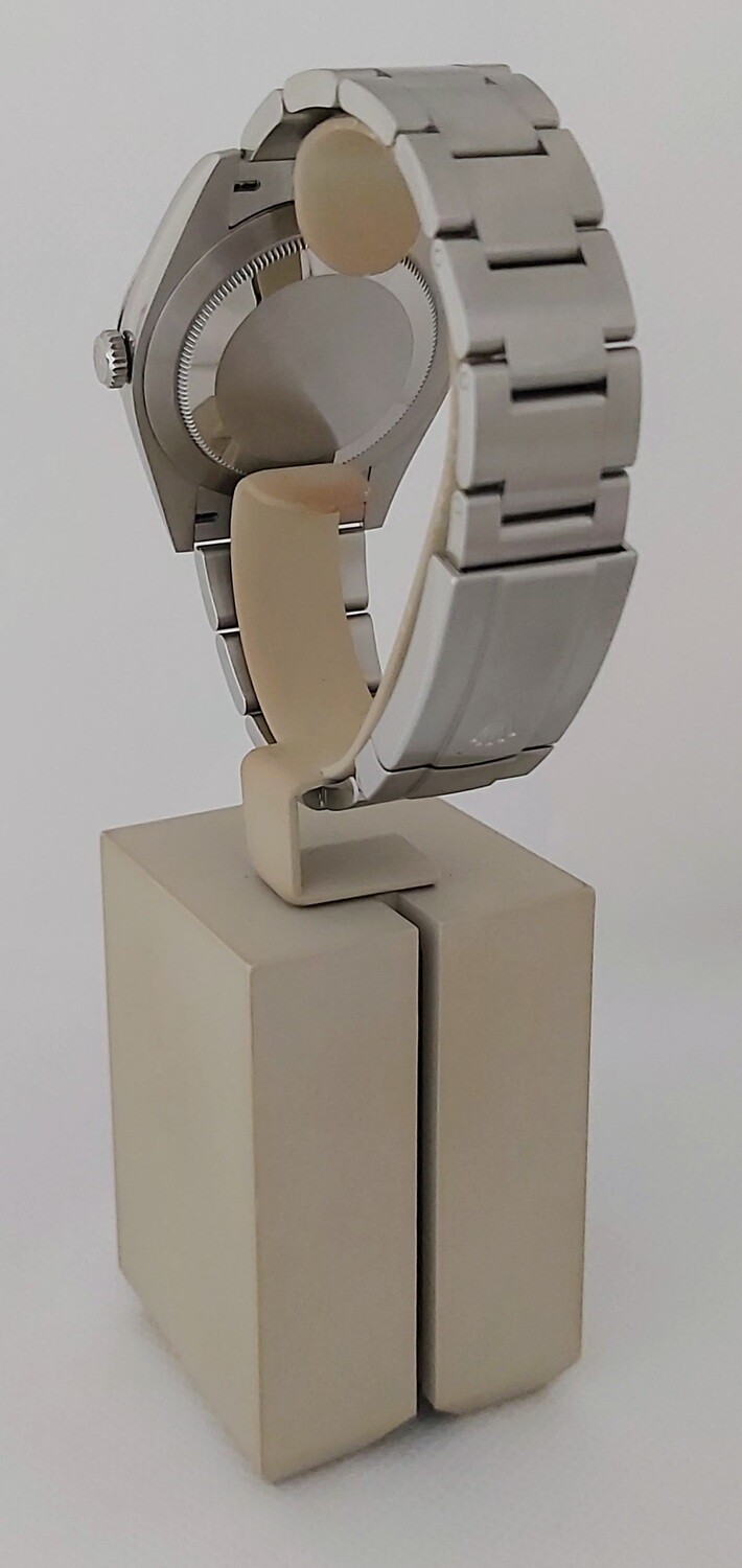Rolex Oyster Perpetual 41 124300 - Silver Dial - Unworn Full Set