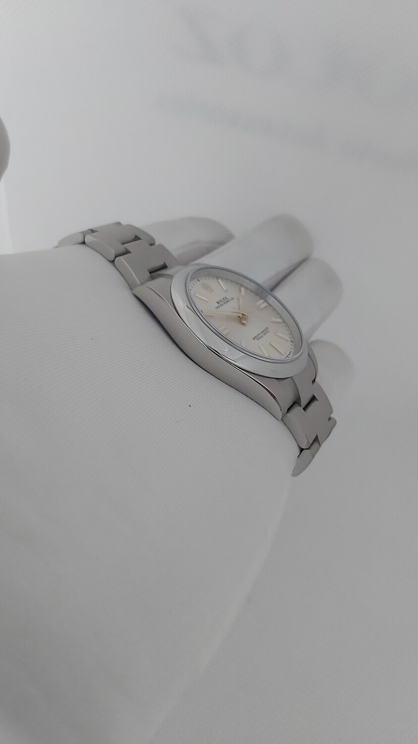 Rolex Oyster Perpetual 41 124300 - Silver Dial - Unworn Full Set