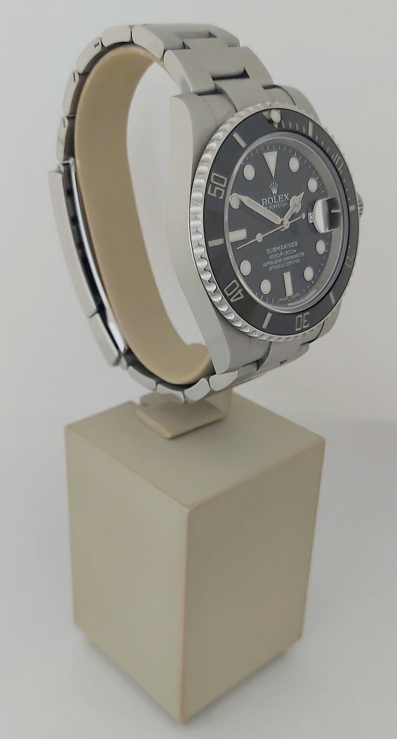 Rolex Submariner 116610LN - Full Set - 2017 - Bucherer receipt included
