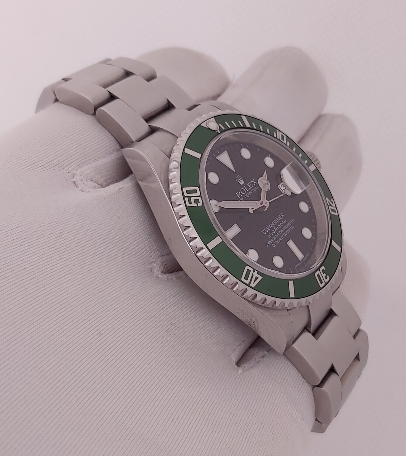 Rolex Submariner 16610LV Kermit - 2008 Full Set