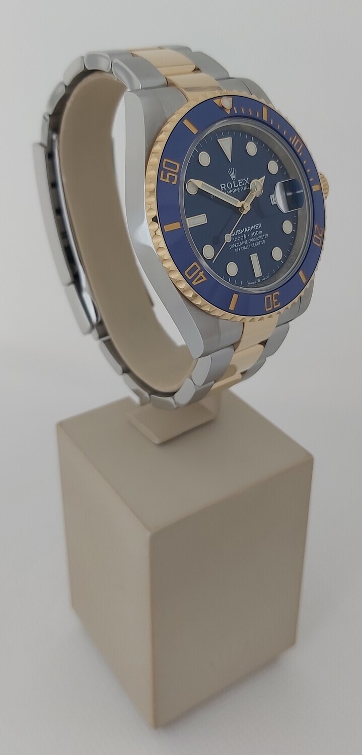 Rolex Submariner 126613LB - 2020 Full Set - Excellent Condition