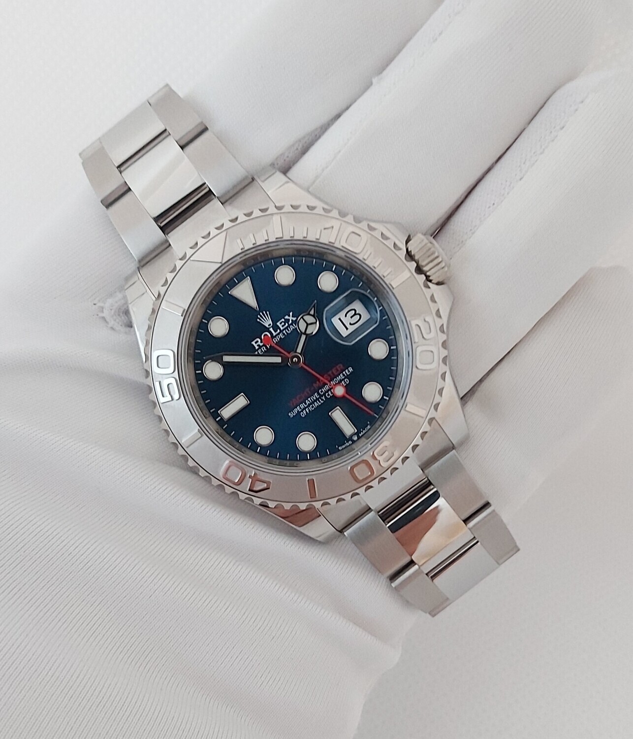 Brand New Unworn 2021 - Rolex Yachtmaster 40mm 126622 - Blue Dial - Full Set