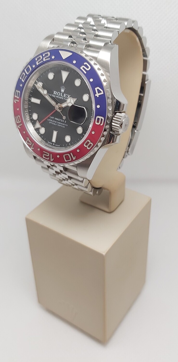 Rolex GMT Master II 126710BLRO - 2018 MK1 &#39;Pepsi&#39; Full Set - Exceptional Condition