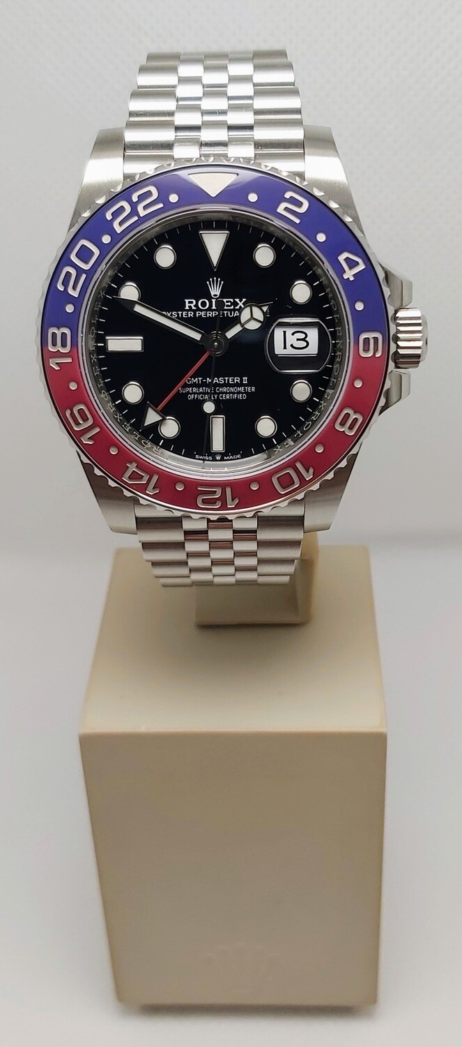 Rolex GMT Master II 126710BLRO - 2018 MK1 &#39;Pepsi&#39; Full Set - Exceptional Condition