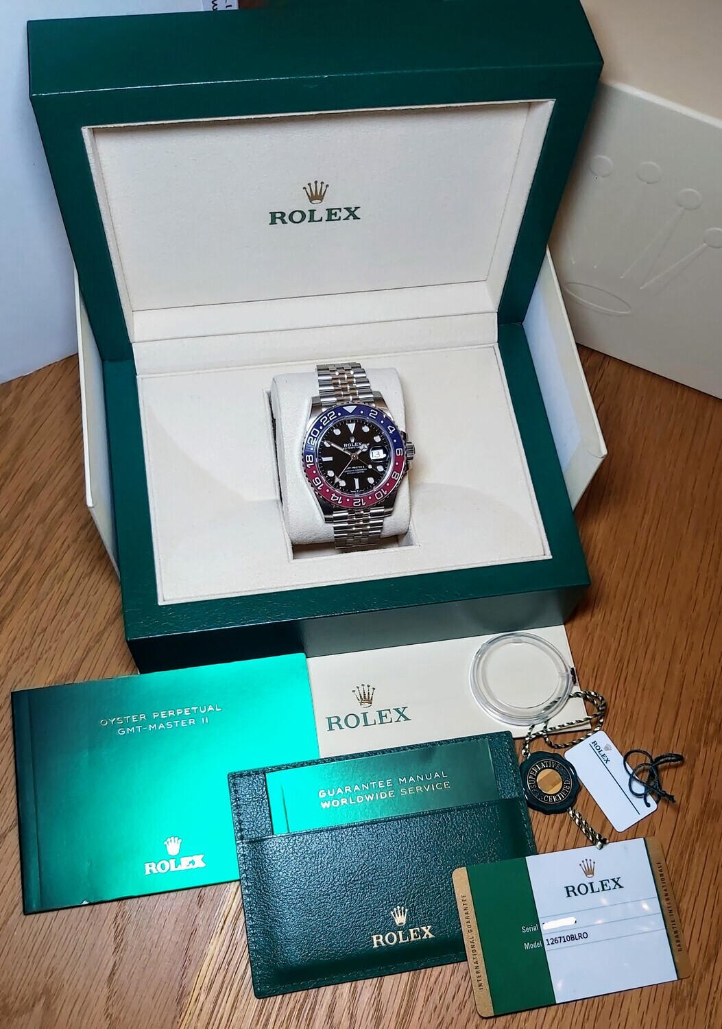 Rolex GMT Master II 126710BLRO - 2018 MK1 &#39;Pepsi&#39; Full Set - Exceptional Condition