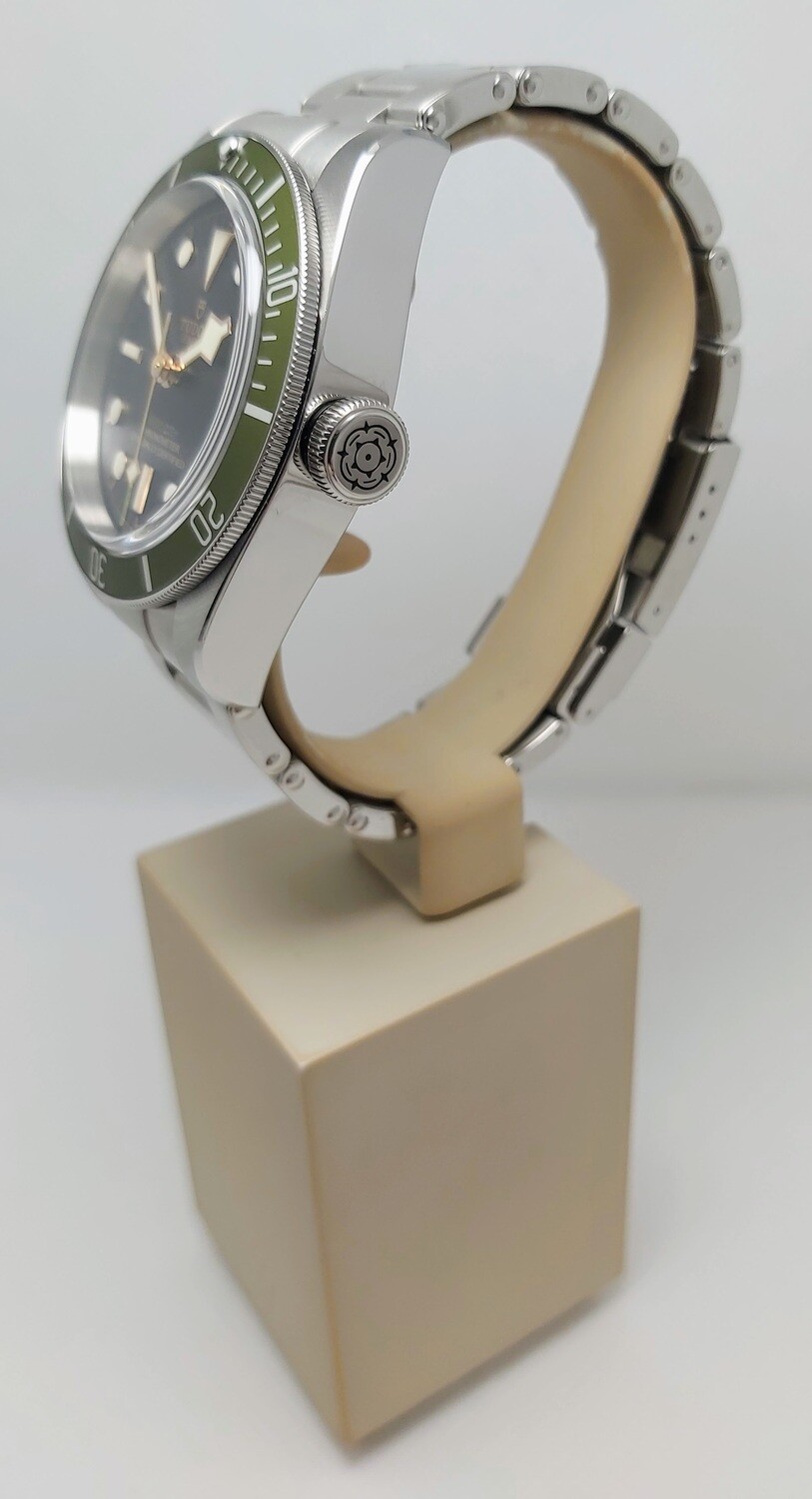 Tudor Black Bay Harrods Edition 79230G - 2022 Full Set, New/Unworn