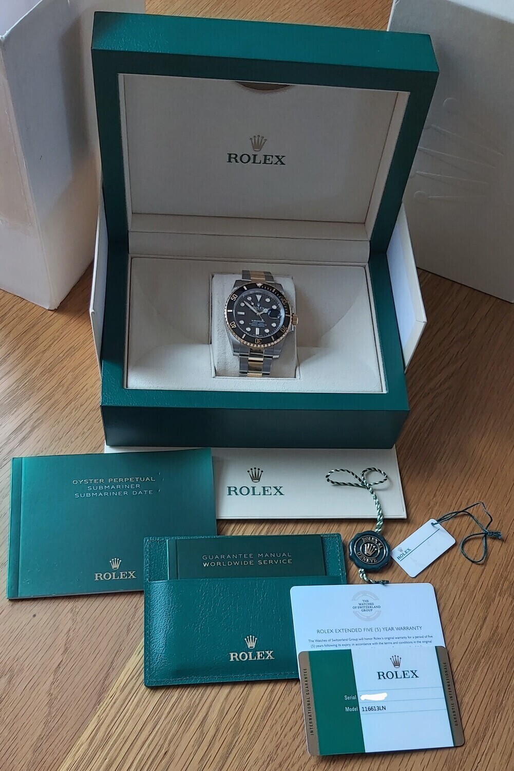 Rolex Submariner 116613LN - 2020 Full Set