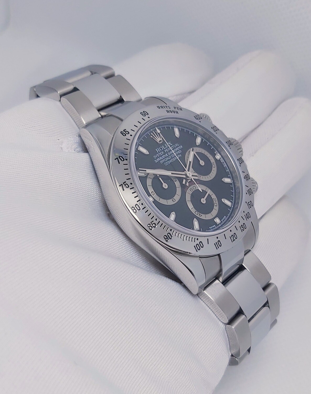 Rolex Daytona 116520 Black Dial - Stainless Steel - 2009 Box &amp; Papers