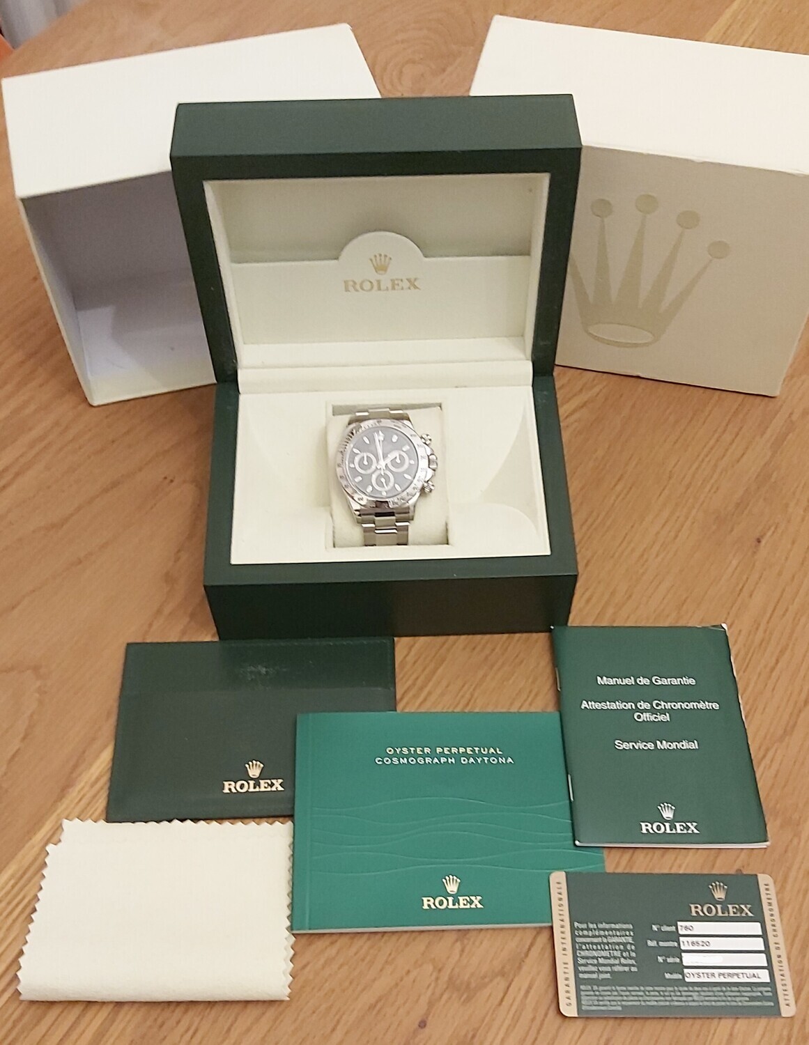 Rolex Daytona 116520 Black Dial - Stainless Steel - 2009 Box &amp; Papers