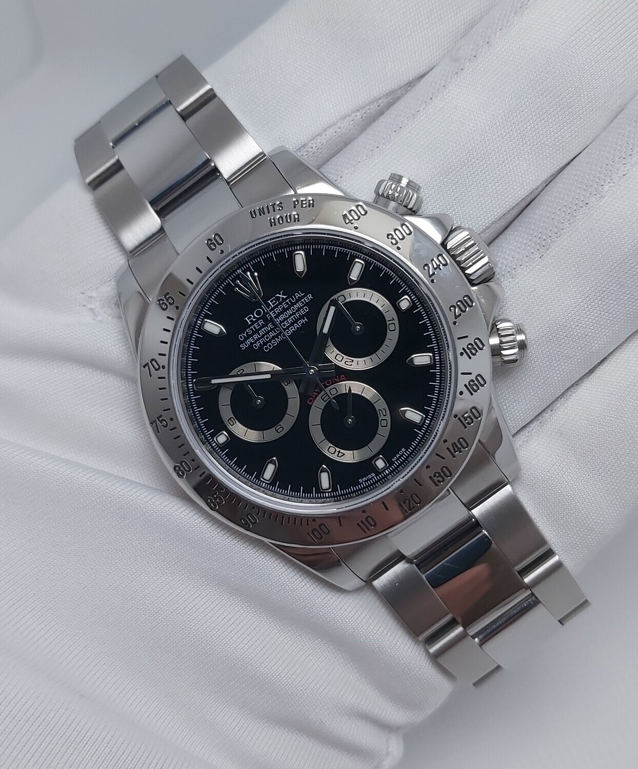 Rolex Daytona 116520 Black Dial - Stainless Steel - 2009 Box & Papers