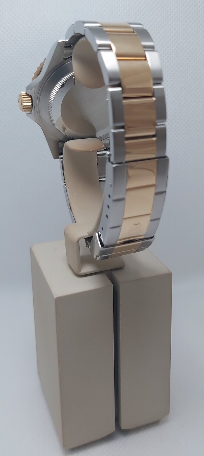 Rolex Submariner 16613LB - 2008 Full Set