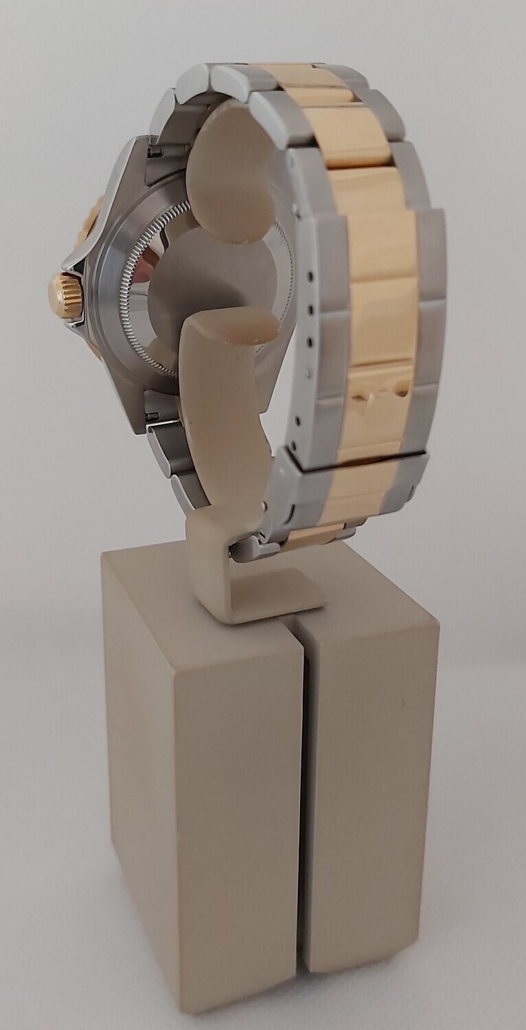 Rolex Submariner 16613LN - 2007 Full Set