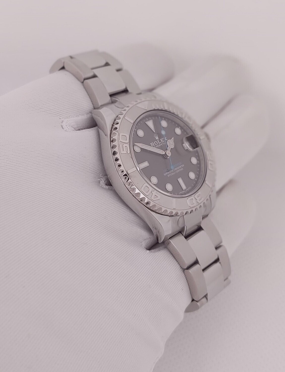 Rolex Yacht-Master 37mm 268622 - Rhodium Dial - 2017 Full Set
