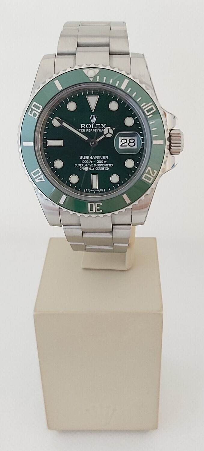 Rolex Submariner 116610LV Hulk - 2022 Rolex Service