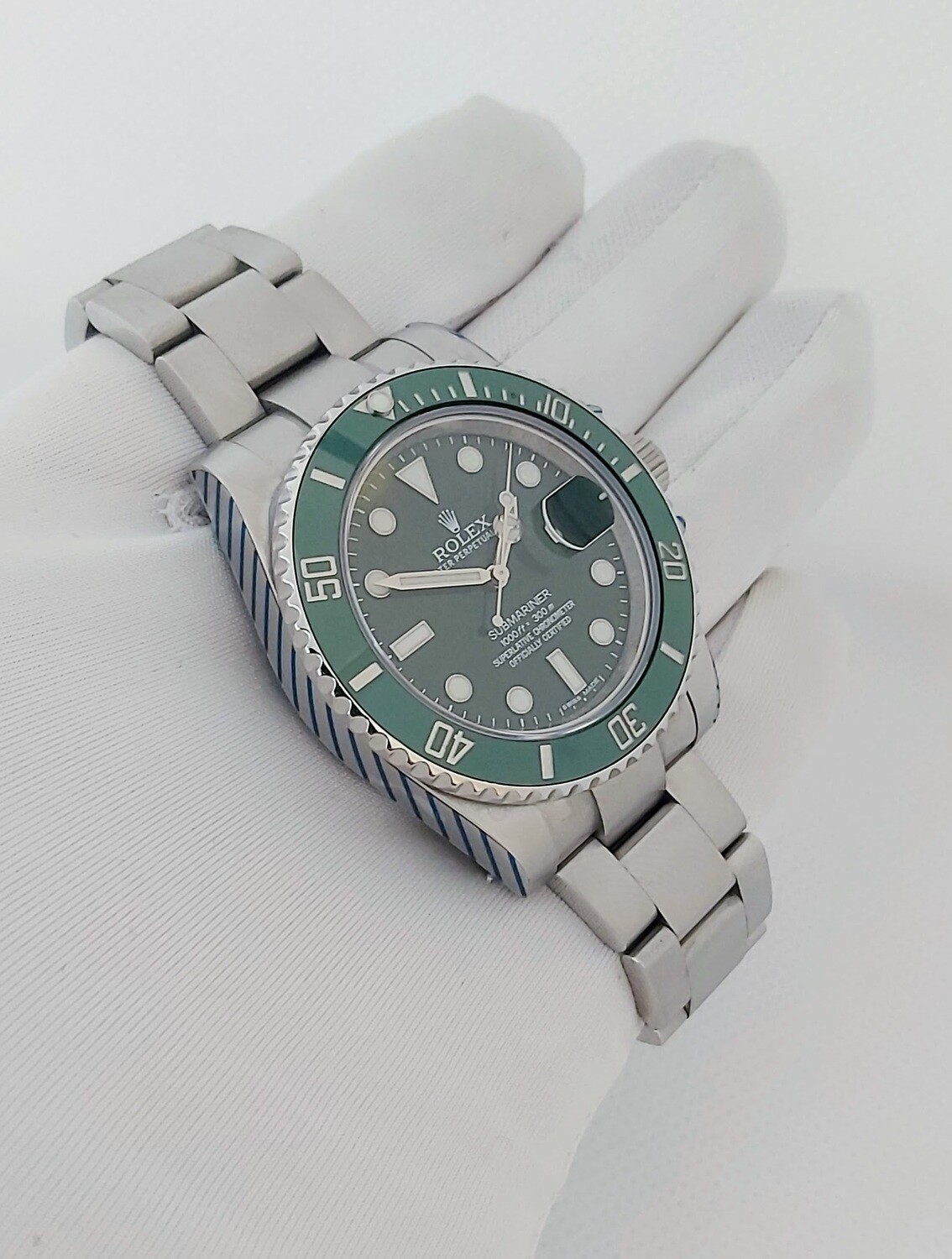Rolex Submariner 116610LV Hulk - 2022 Rolex Service