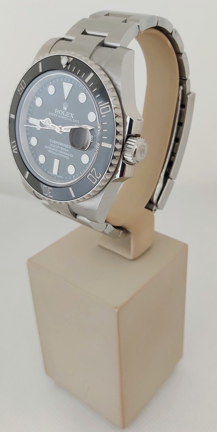 Rolex Submariner 116610LN - Full Set - 2018 - Excellent Condition