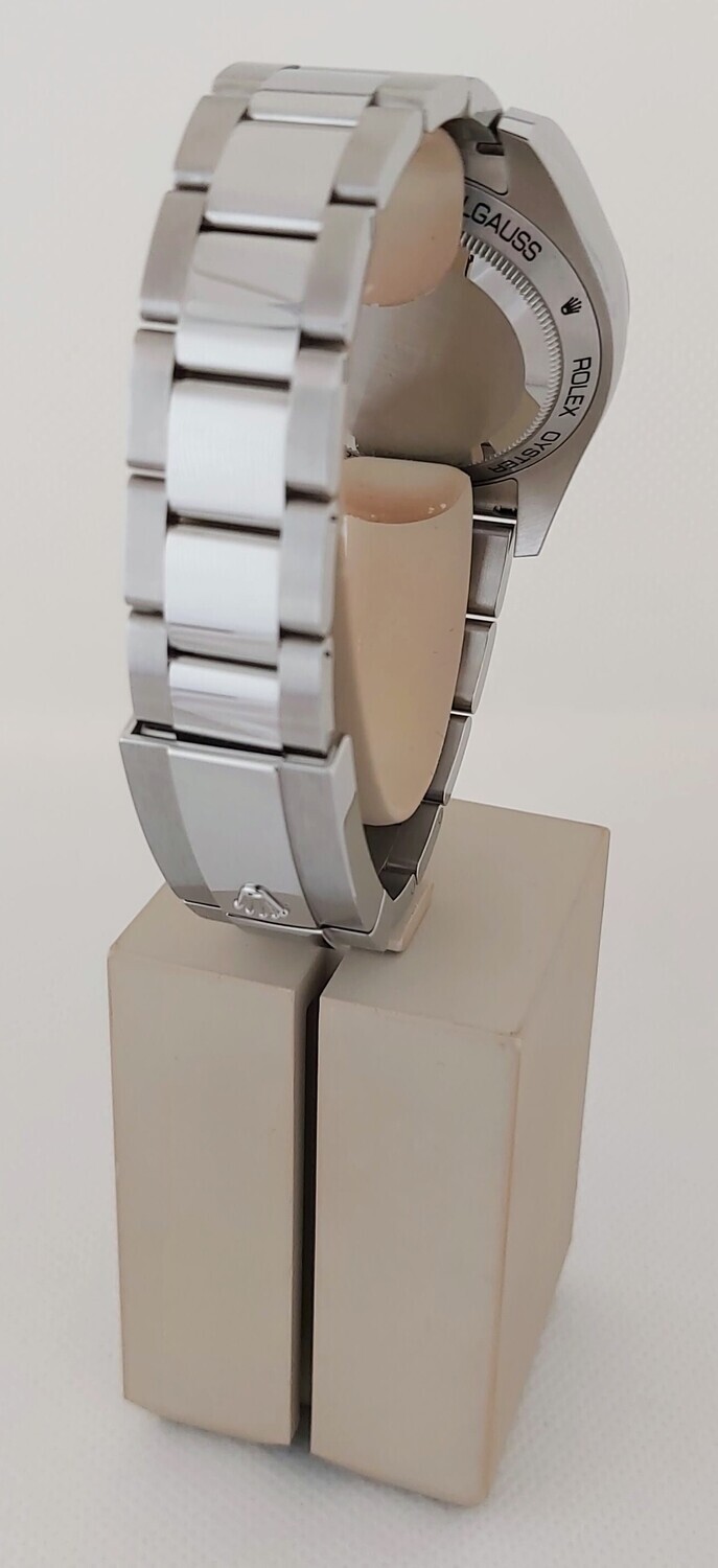 Rolex Milgauss 116400GV, 2017 Full Set - Excellent Condition