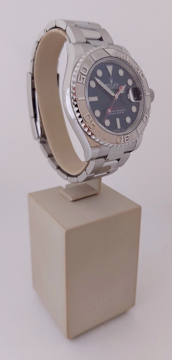Rolex Yacht-Master 40mm 126622 - Blue Dial - Full Set
