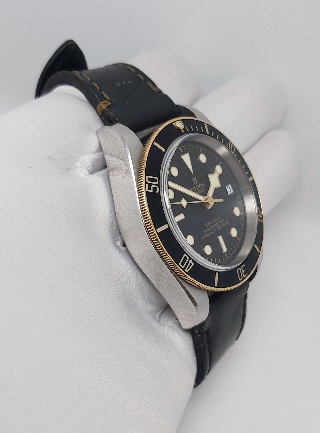 Tudor Black Bay S&amp;G 79733N - Full Set - 2017 Excellent condition