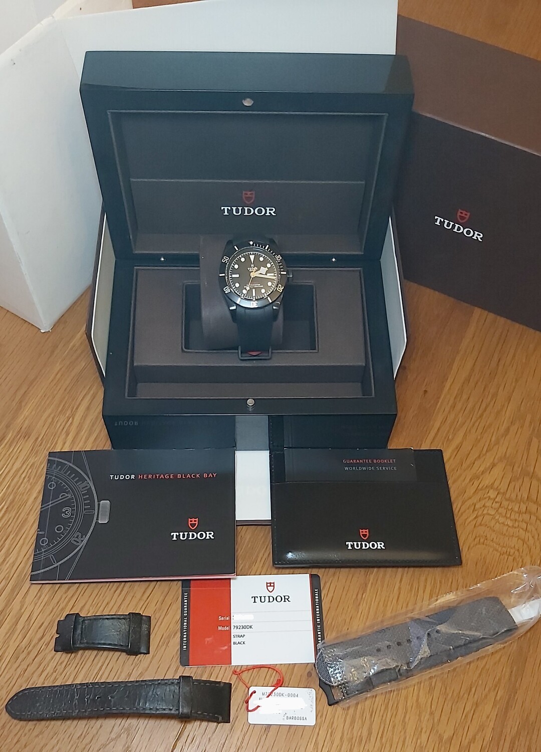 Tudor Heritage Black Bay Dark 79230DK - Full Set - 2016