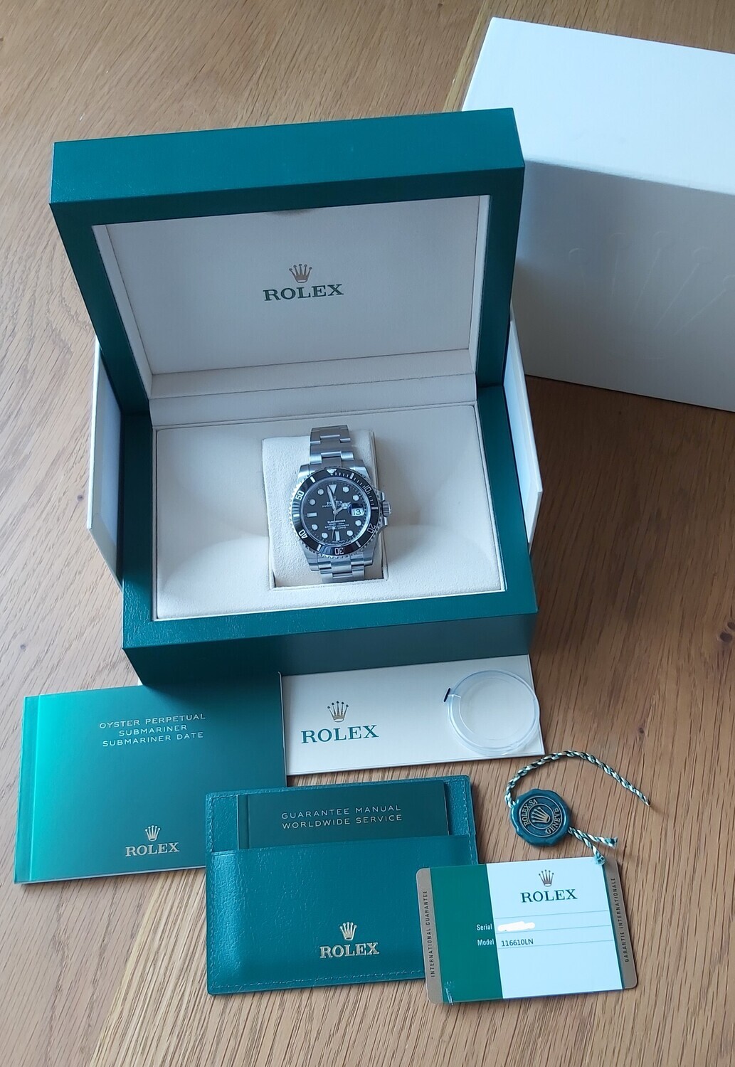 Rolex Submariner Date 116610LN - 2020 Full Set - Unworn/Fully Stickered
