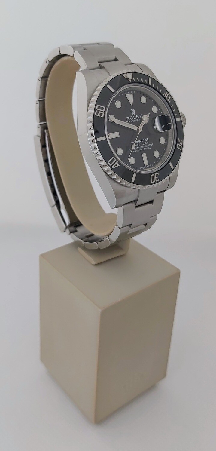 Rolex Submariner Date 116610LN - 2020 Full Set - ** True Unworn Collectors Set**