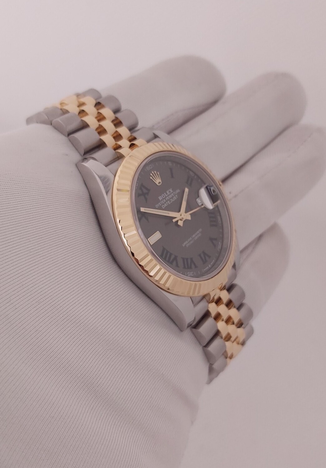 Rolex Datejust 41mm 126333 - Steel &amp; Gold Wimbledon Dial - 2019