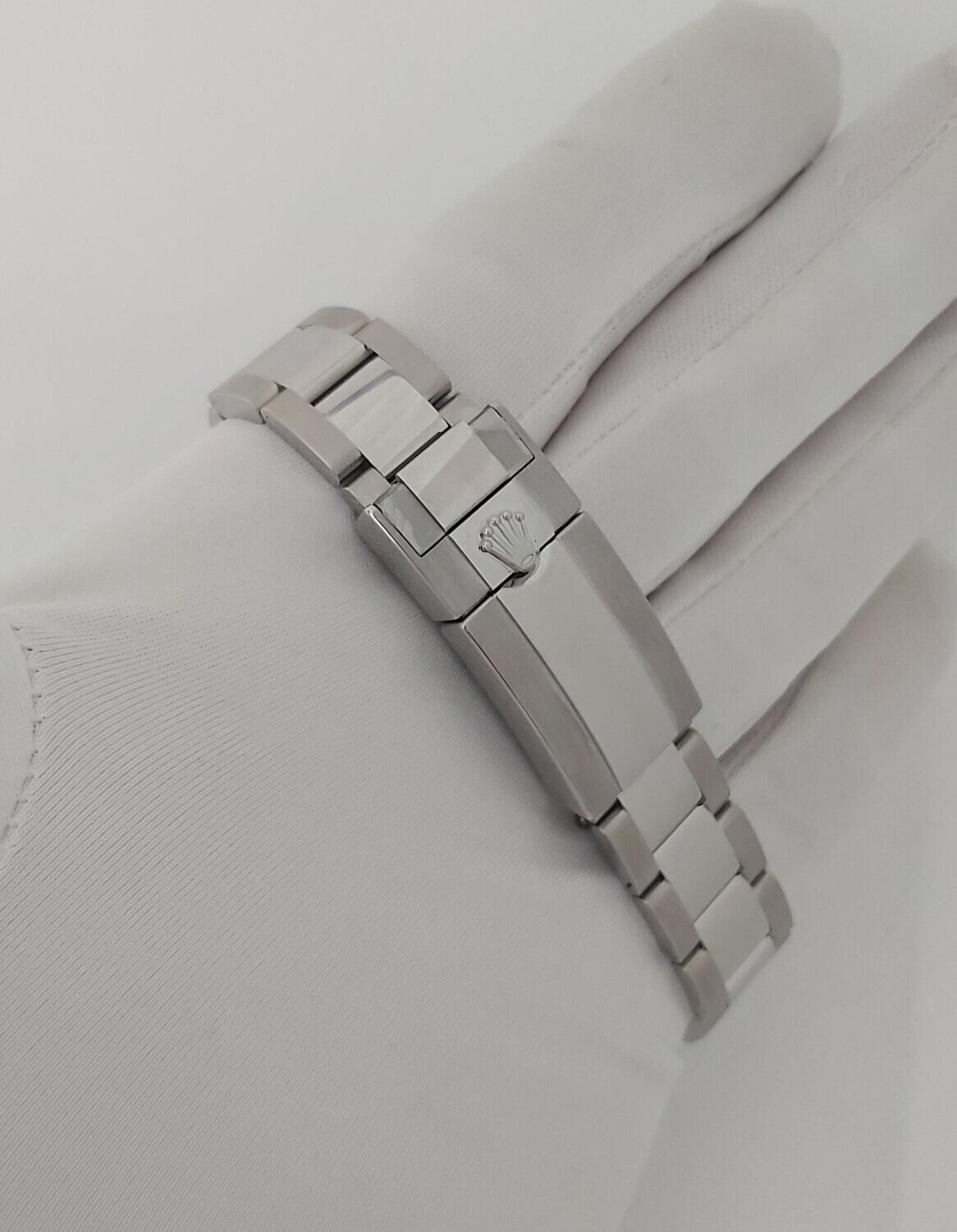 Rolex Yachtmaster 37mm 268622 - Rhodium Dial - Full Set - New &amp; Unworn 2022
